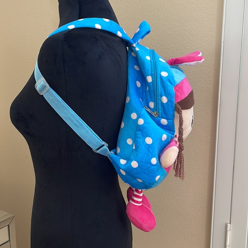 Doll Backpack 🎒 - Picture 2 of 6